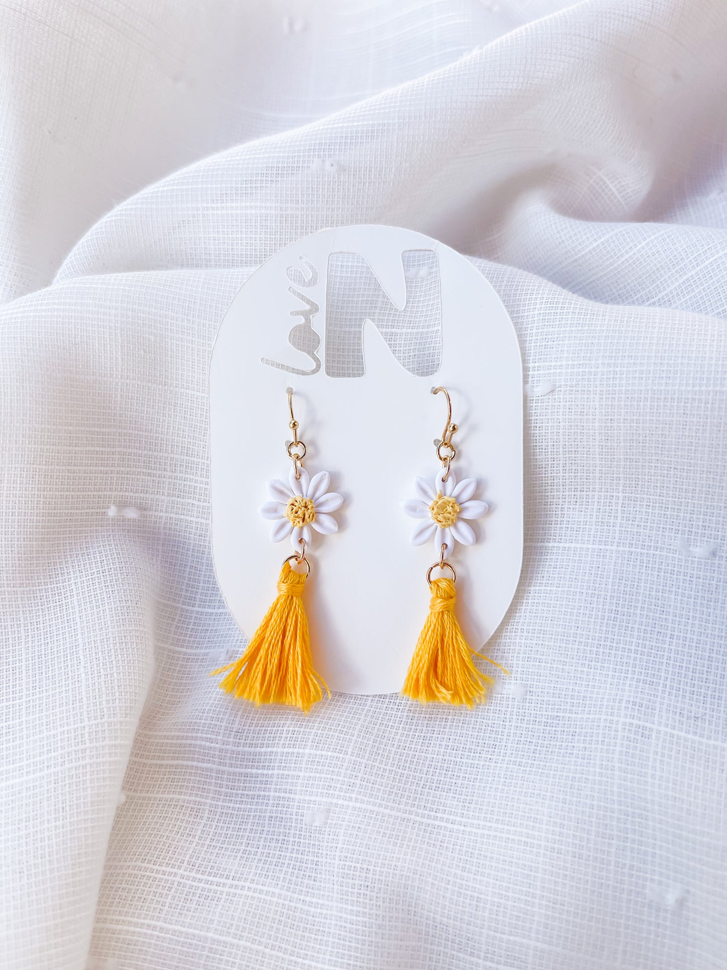 Daisy Tassels
