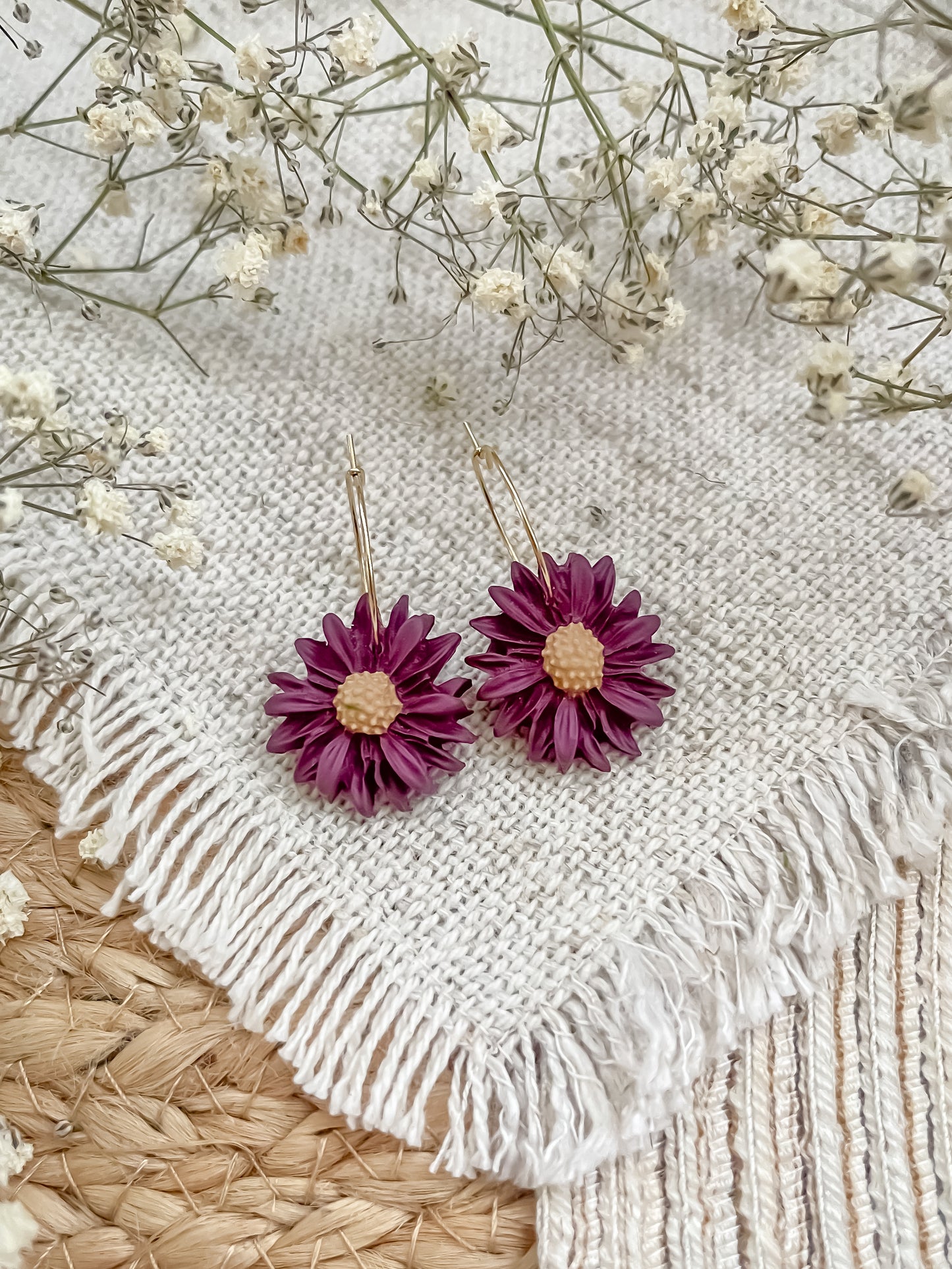 Cutie Flower Hoops