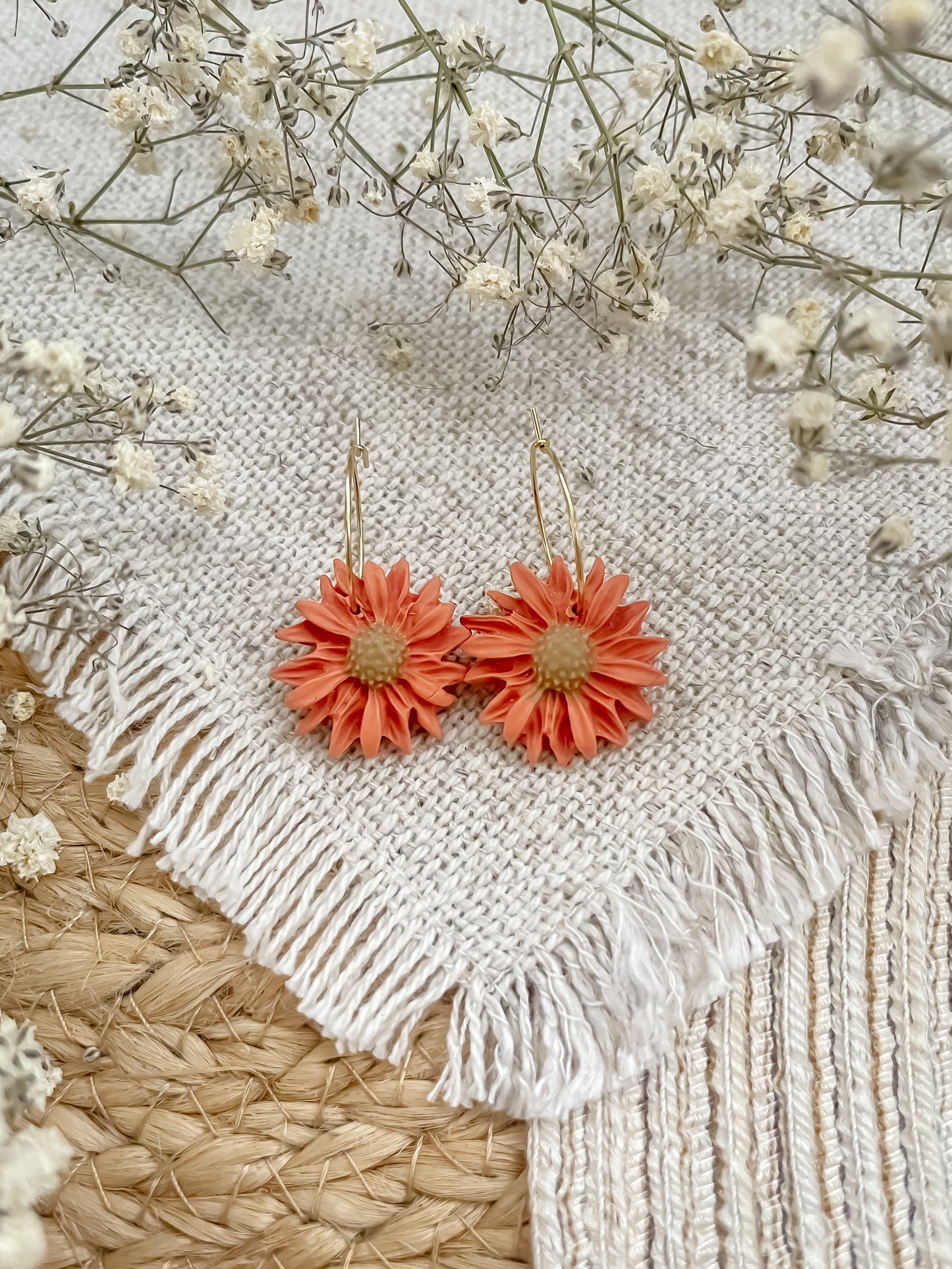 Cutie Flower Hoops