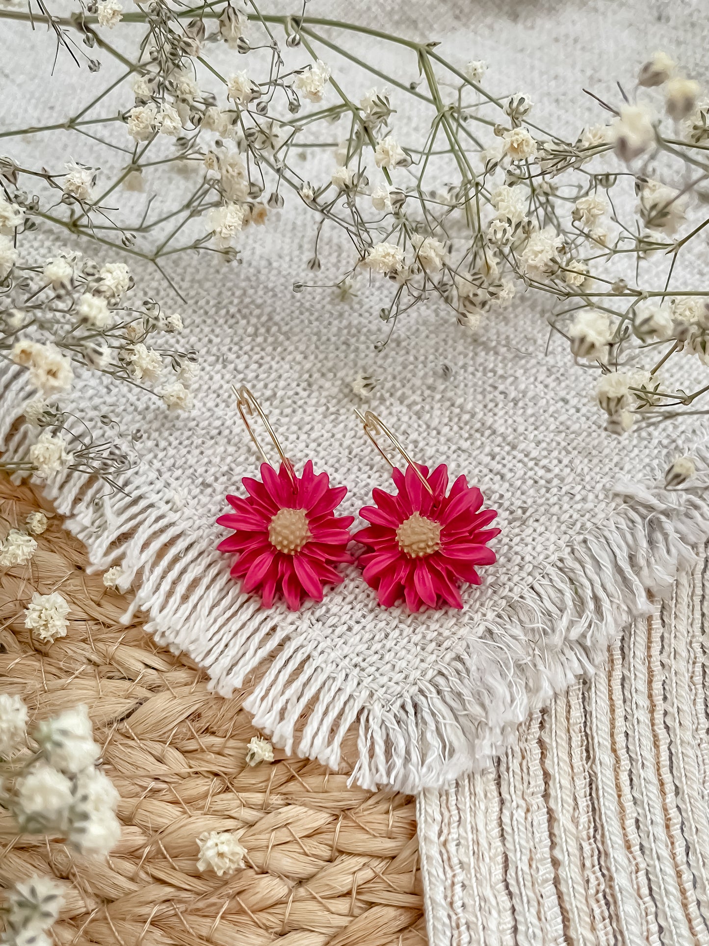 Cutie Flower Hoops