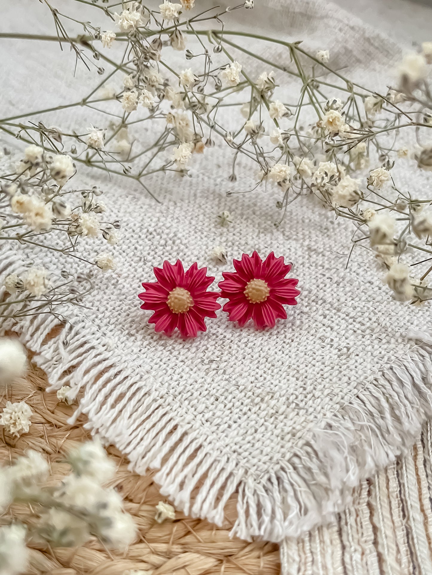 Cutie Flower Studs