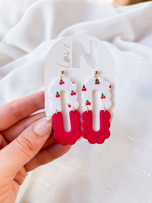 Scallop Statement Dangles
