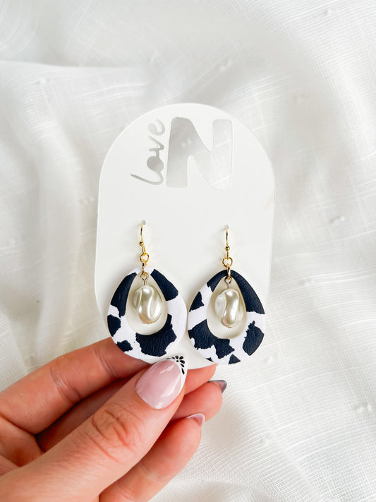 Pearl Moo Dangles