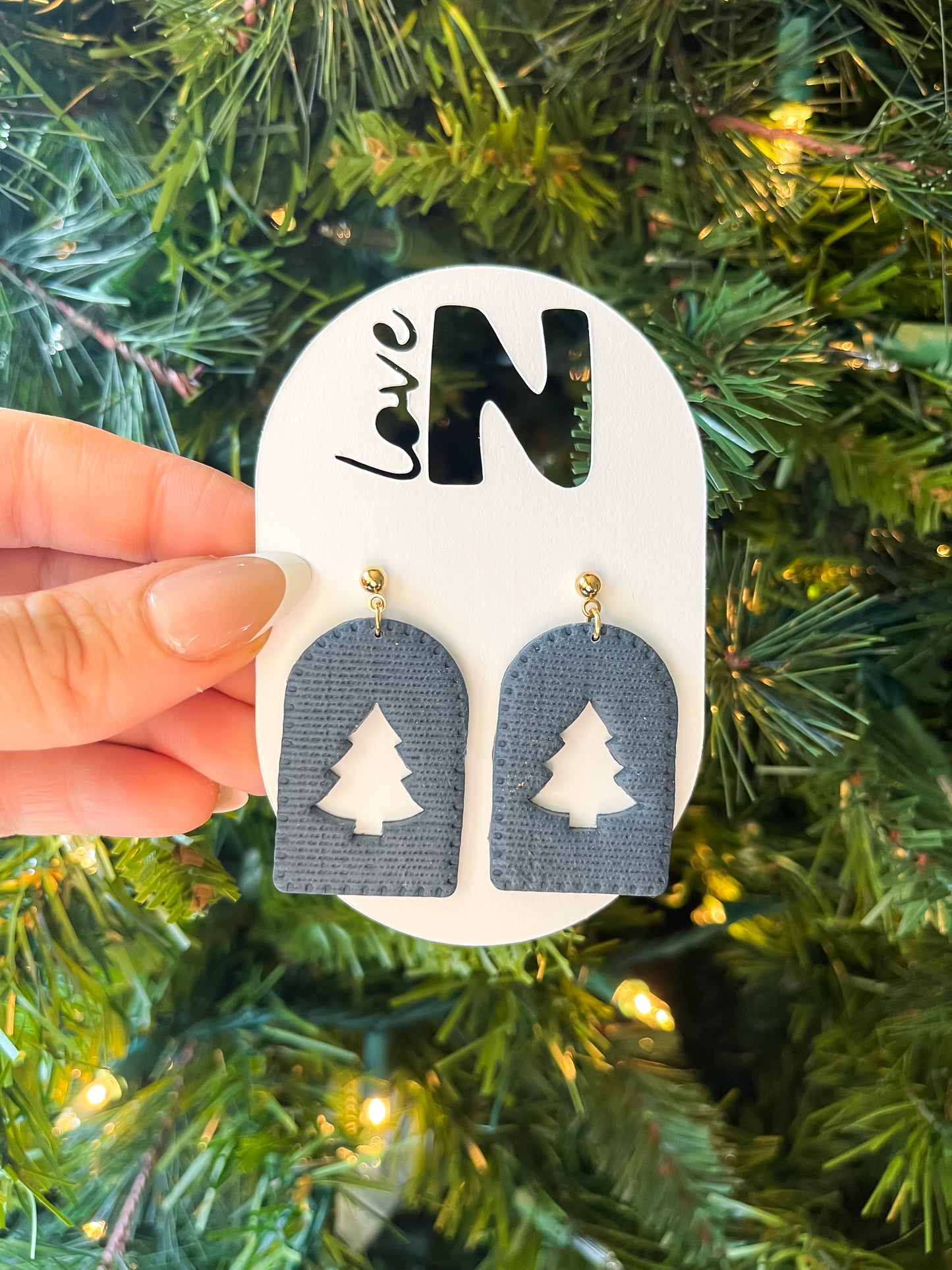 Christmas Tree Cutout Arch Dangles
