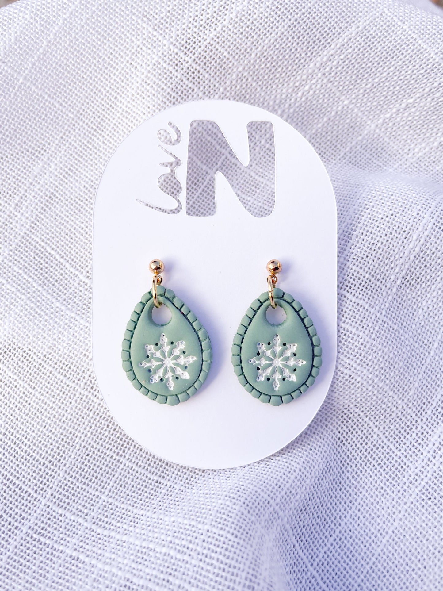 Snowflake Drop Dangle