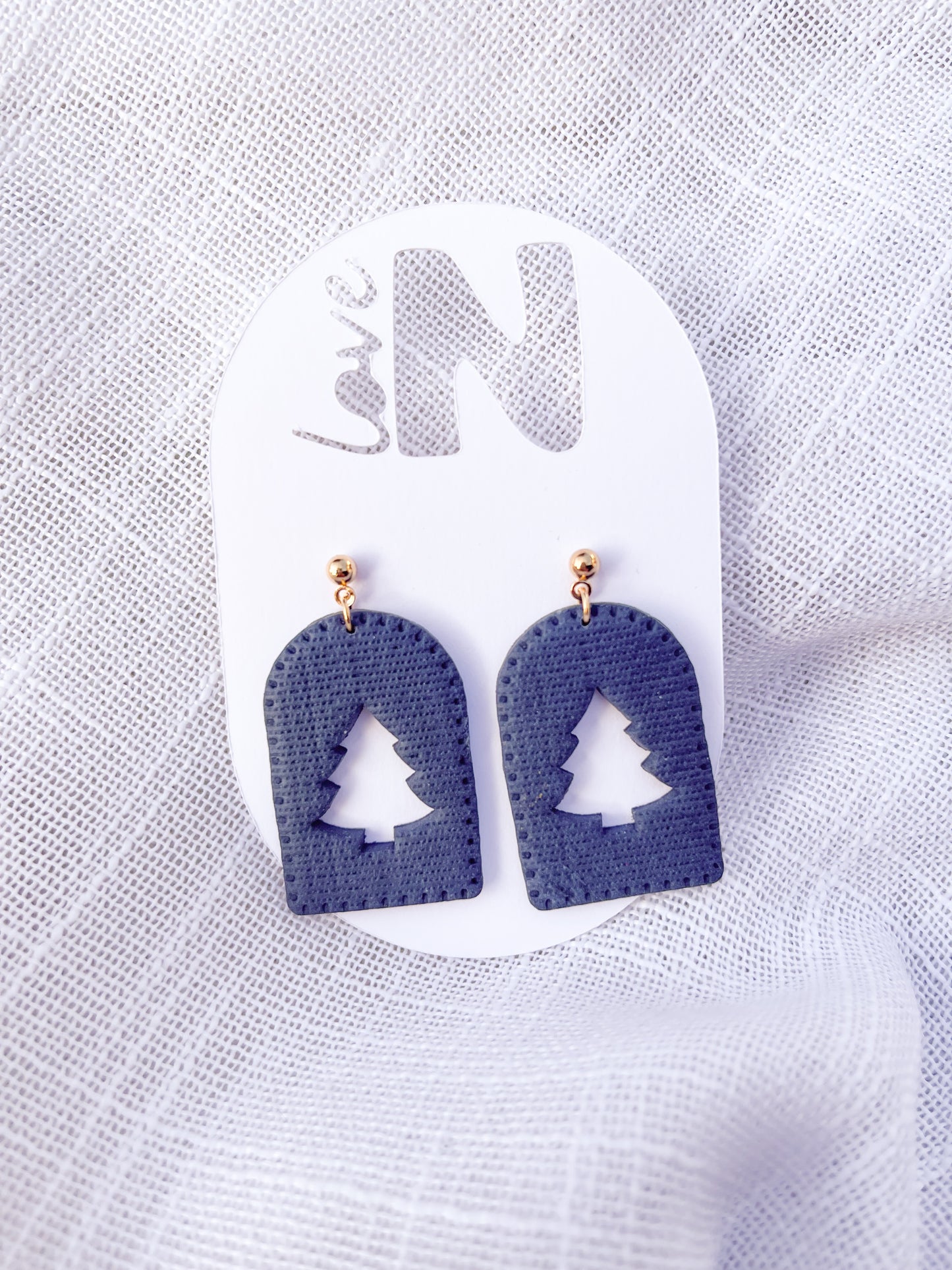 Christmas Tree Cutout Arch Dangles
