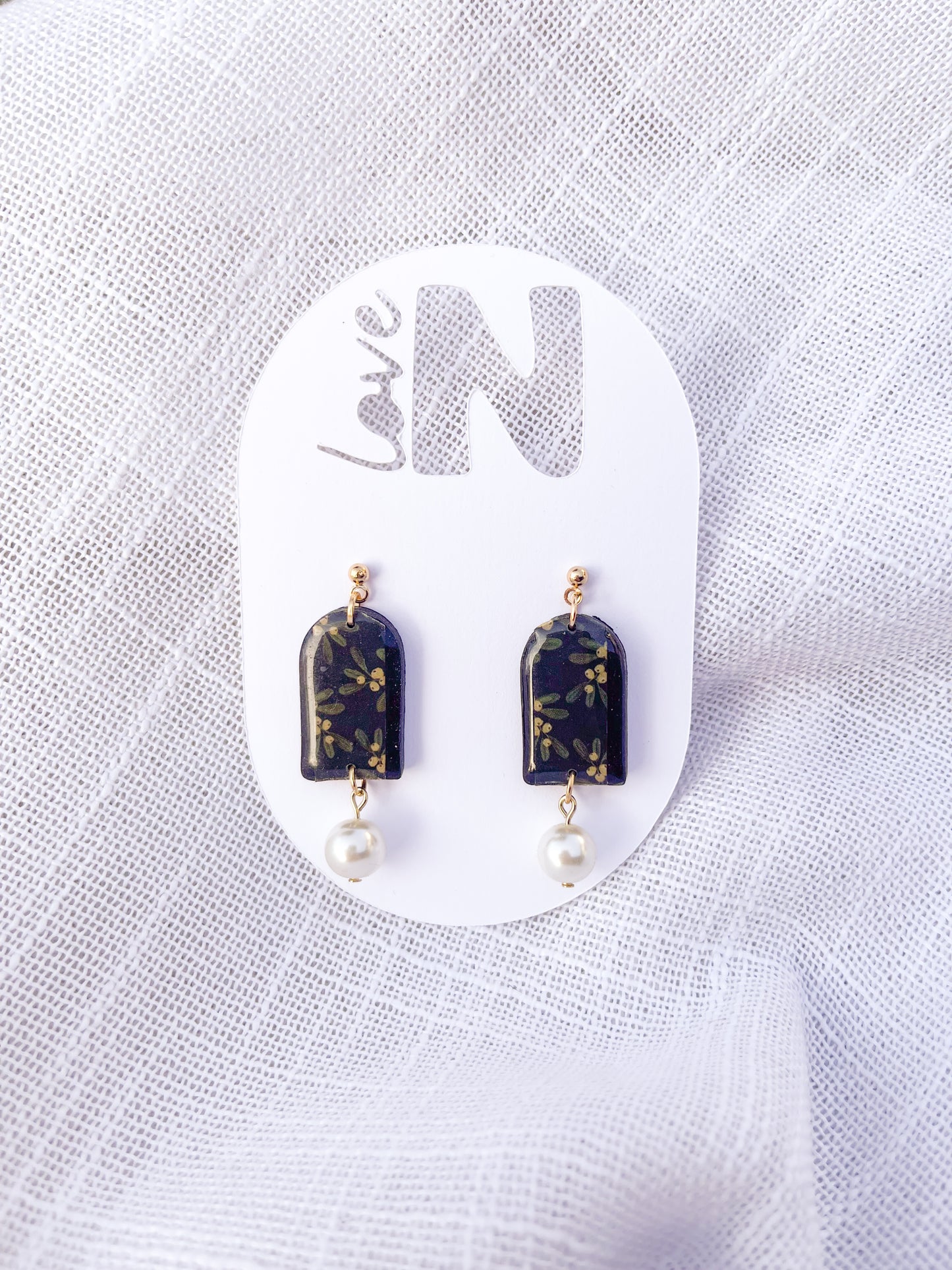 Christmas Pearl Bell Arches